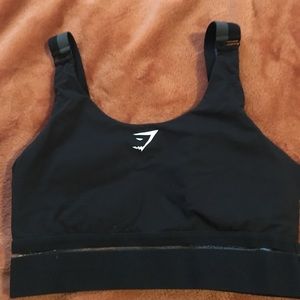 Gymshark sports bra - black - medium